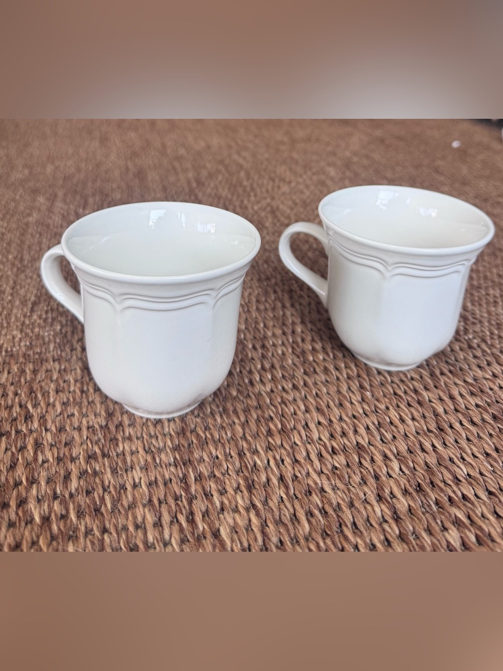 Mikasa Classic French Countryside White Mugs - Set of 2 F9000 Farmhouse